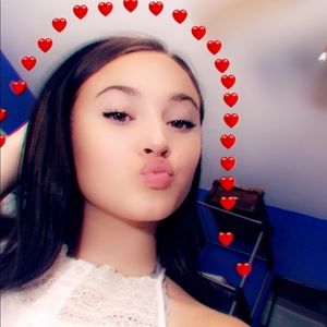 Meet your Posher, Brecka